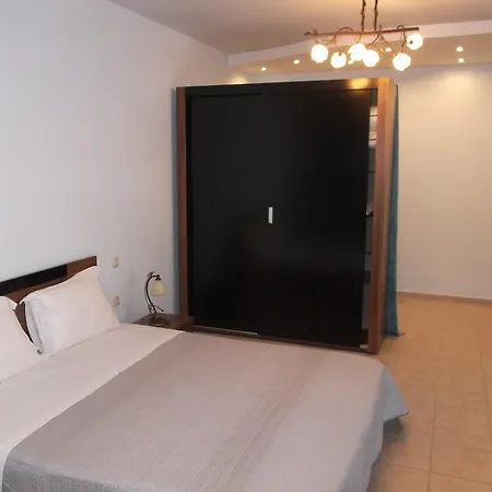Calypso - Luxury Guest house Flogita